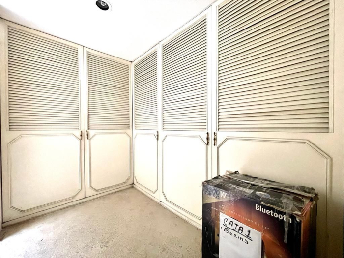 Casa en venta - Avenida Conscripto, Lomas Hipódromo
