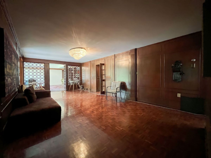 Casa en venta - Avenida Conscripto, Lomas Hipódromo