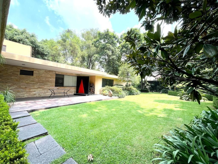 Casa en venta - Avenida Conscripto, Lomas Hipódromo