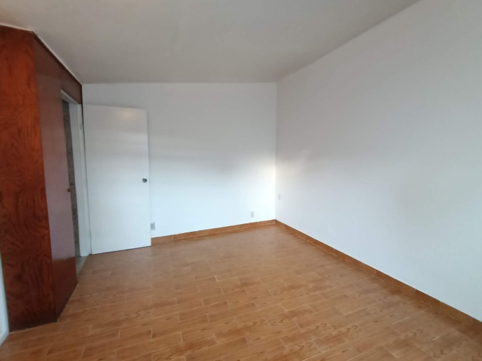 Casa en Venta en Echegaray Oficina y Habitacional