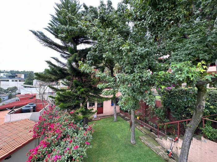 Espectacular casa en venta - Lomas de Tecamachalco