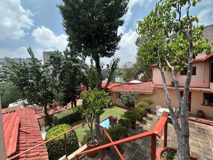 Espectacular casa en venta - Lomas de Tecamachalco