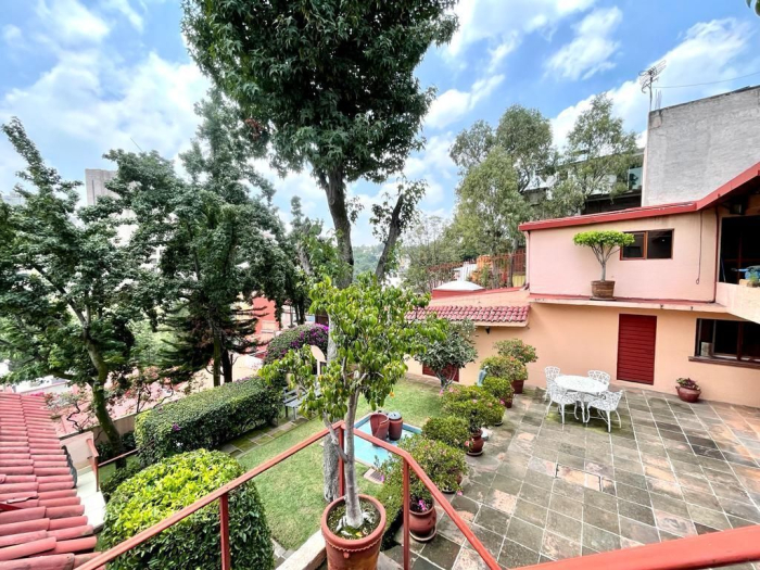 Increíble casa en venta - Lomas de Tecamachalco