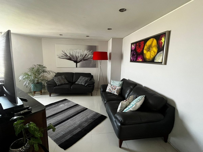 departamento remodelado en venta, en twin towers
