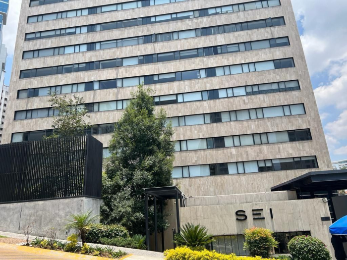 departamento en venta en interlomas, baja de precio!! muy iluminado,
