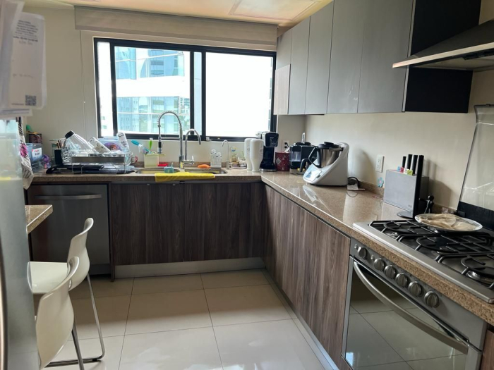 departamento en venta en interlomas, baja de precio!! muy iluminado,