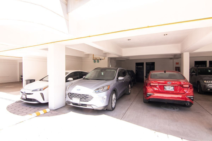 VENTA DEPARTAMENTO TIPO TOWN HOUSE EN CROWN PALMAS INTERLOMAS $5,700,000