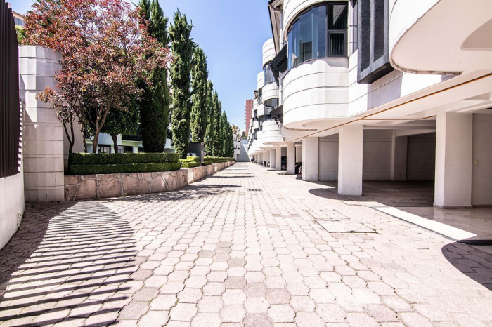 venta departamento tipo town house en crown palmas interlomas $5,700,000