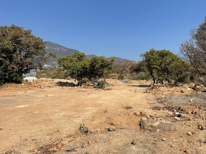 Increible Terreno en venta - San Bartolomé Coatepec