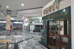 local en renta nbis44, centro comercial interlomas $7,000.00 + iva + mtto