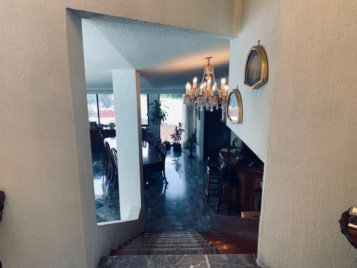 Vendo Residencia en cerrada en Bosques de la Herradura.