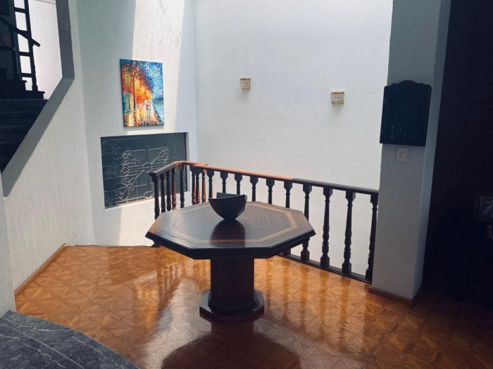 Vendo Residencia en cerrada en Bosques de la Herradura.