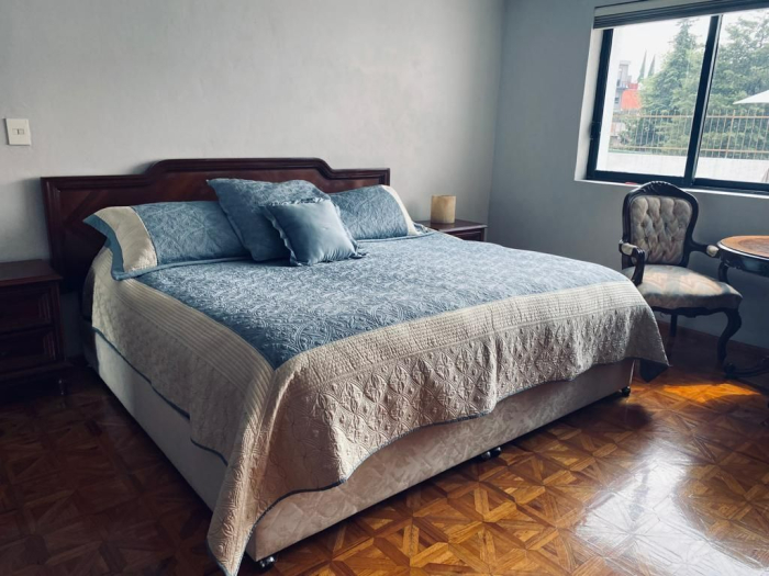 Vendo Residencia en cerrada en Bosques de la Herradura.