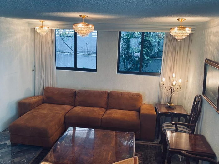Vendo Residencia en cerrada en Bosques de la Herradura.