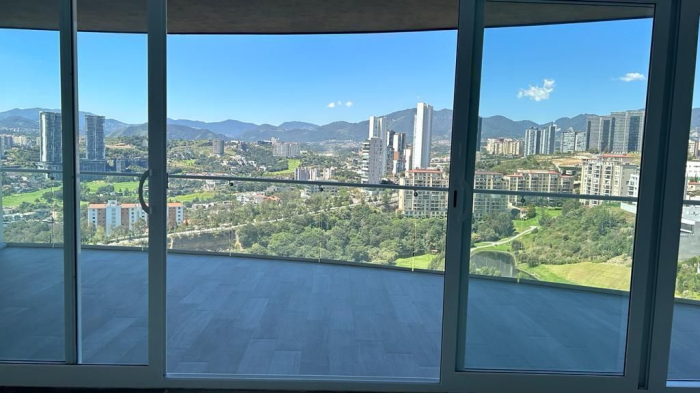 se vende departamento en bosque real 3 recamaras
