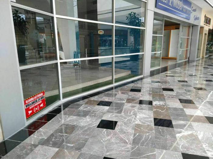local subancla 9a/10a y 10b de 947.83 m2 en renta en centro comercial interlomas
