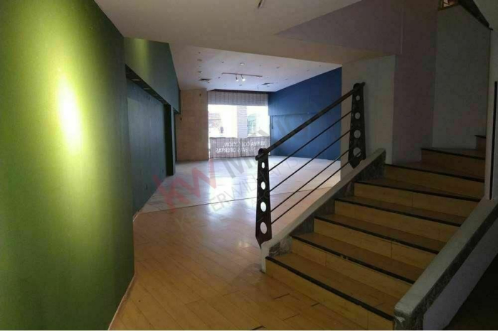 local 9b 359.21 en renta planta principal cci $152,662.00 + iva + mtto
