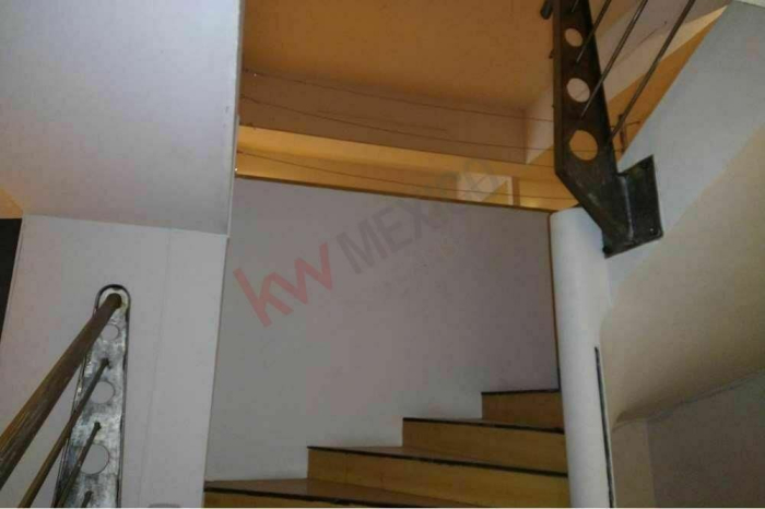 local 9b 359.21 en renta planta principal cci $152,662.00 + iva + mtto