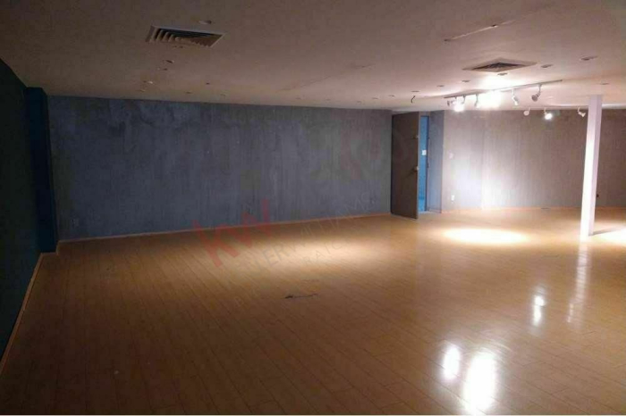 local 9b 359.21 en renta planta principal cci $152,662.00 + iva + mtto