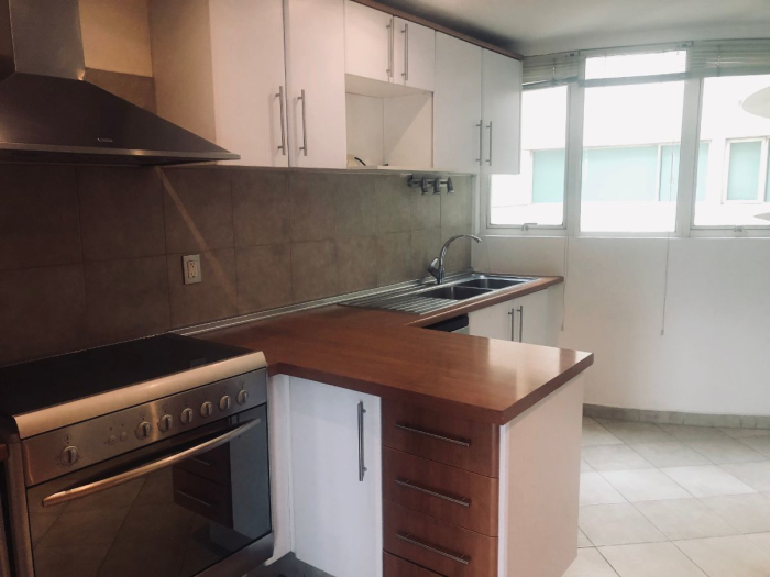 se vende departamento de 3 recamaras en la enramada