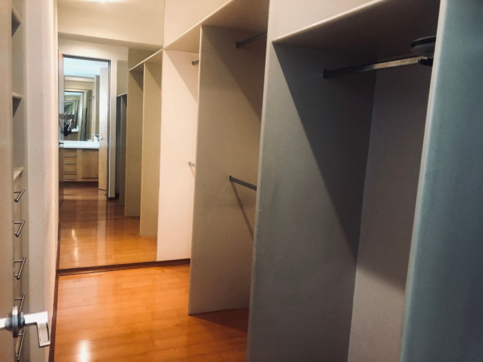 se vende departamento de 3 recamaras en la enramada