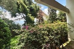 Venta de casa como terreno en condominio horizontal
