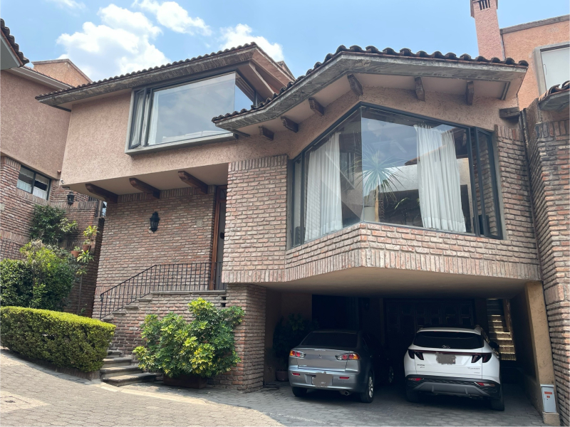 Casa en Condominio en Venta en Lomas de Tecamachalco