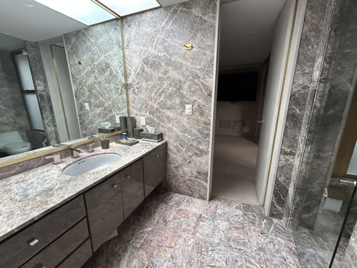 Casa en Renta,  un nivel, embajadas, Lomas de Tecamachalco, Naucalpan de Juarez