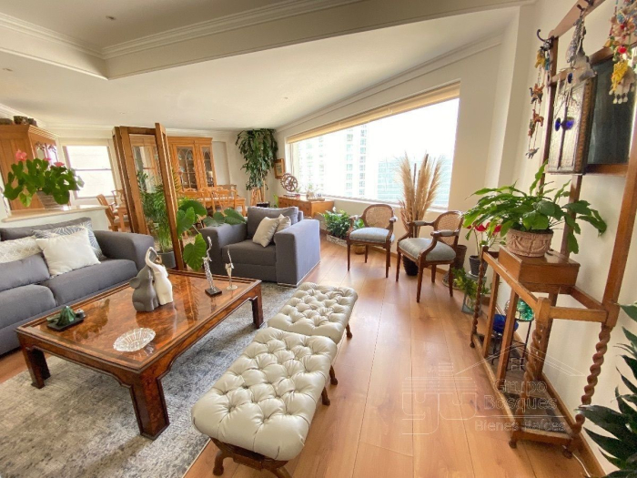 Departamento en Venta en Hacienda de las Palmas, Interlomas