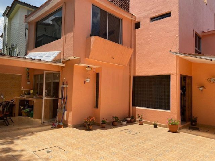 Casa en Venta en Paseo de las Palmas, Huixquilucan