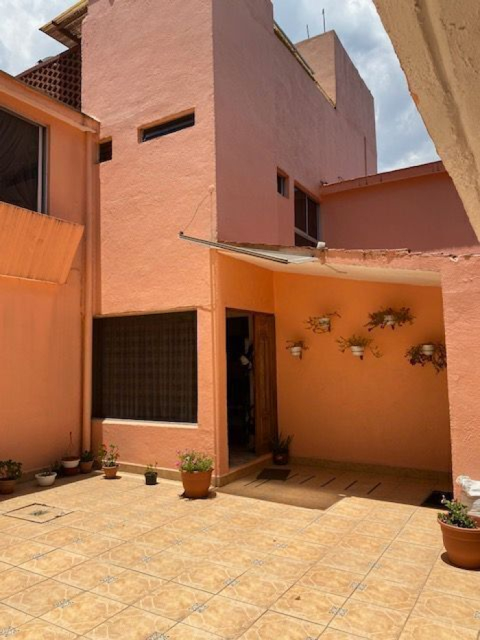 Casa en Venta en Paseo de las Palmas, Huixquilucan