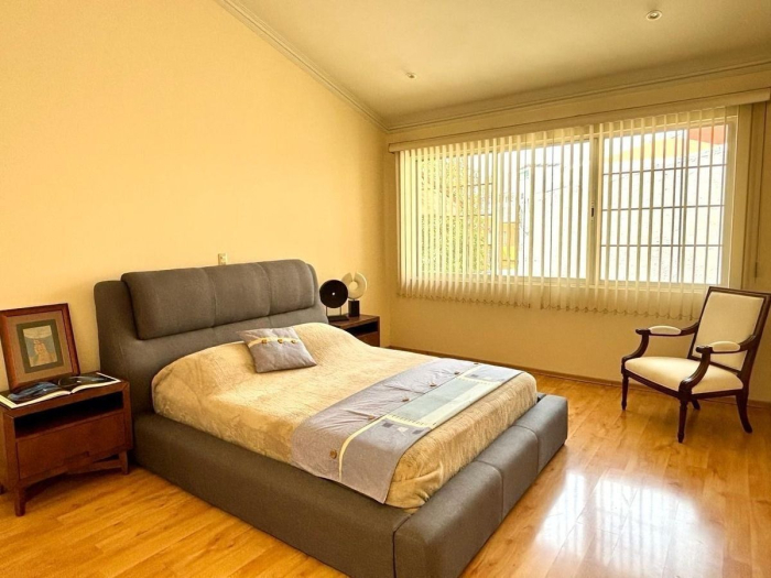 Casa en Venta y Renta en Interlomas Hacienda de las Palmas Huixquilucan