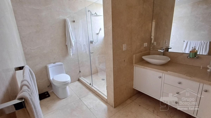 Casa en Venta en Bosques de la Herradura, Huixquilucan