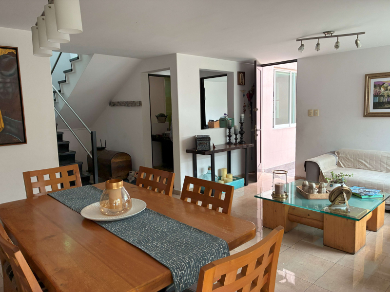 Casa En Venta En Jardines De San Mateo