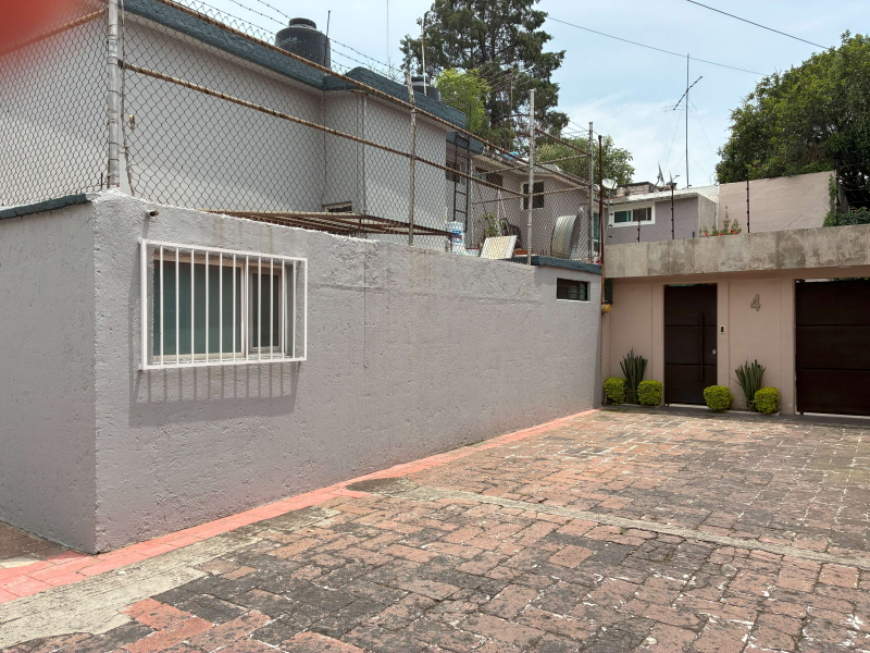 Casa En Venta En Jardines De San Mateo