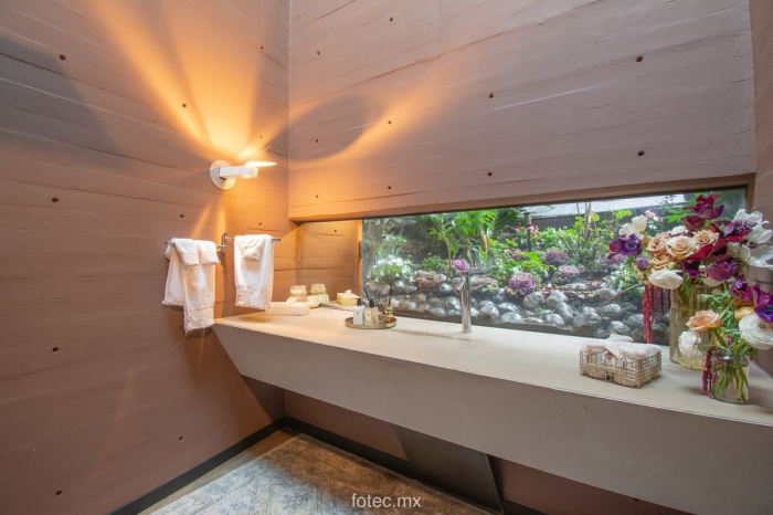 VENTA O RENTA, CASA EN HACIENDA SANTA FE LA LOMA