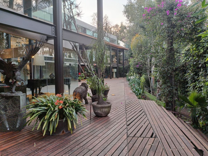 VENTA O RENTA, CASA EN HACIENDA SANTA FE LA LOMA