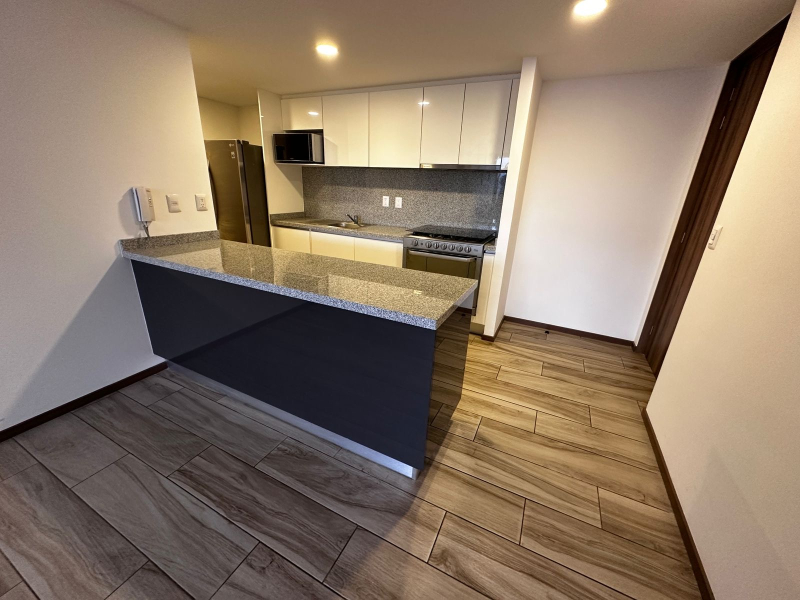 Departamento En Renta En Bosque Real