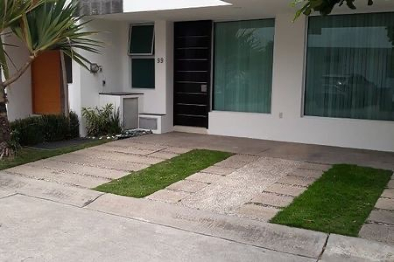 Casa En Condominio En Renta En Solares