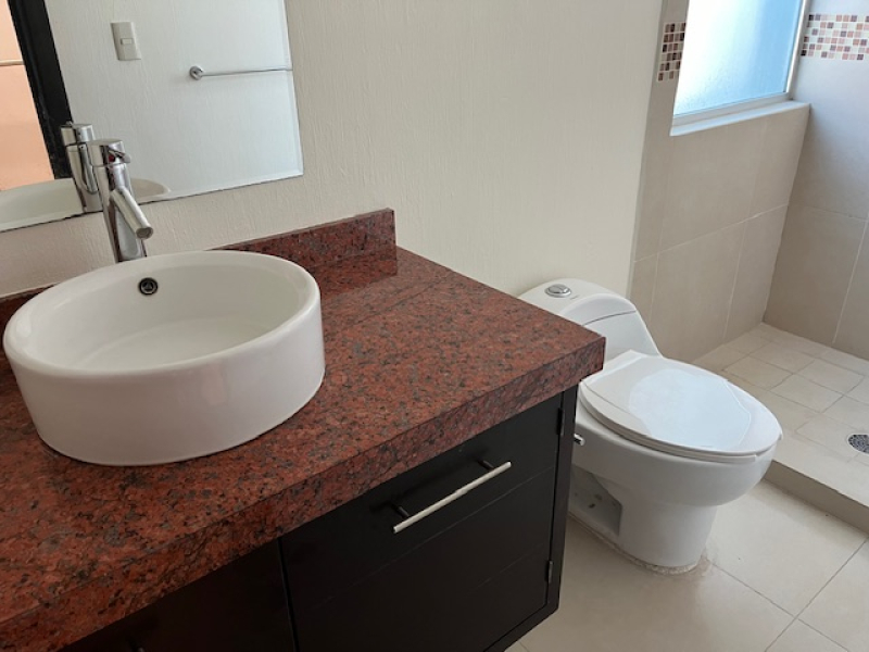 Casa En Condominio En Renta En Solares