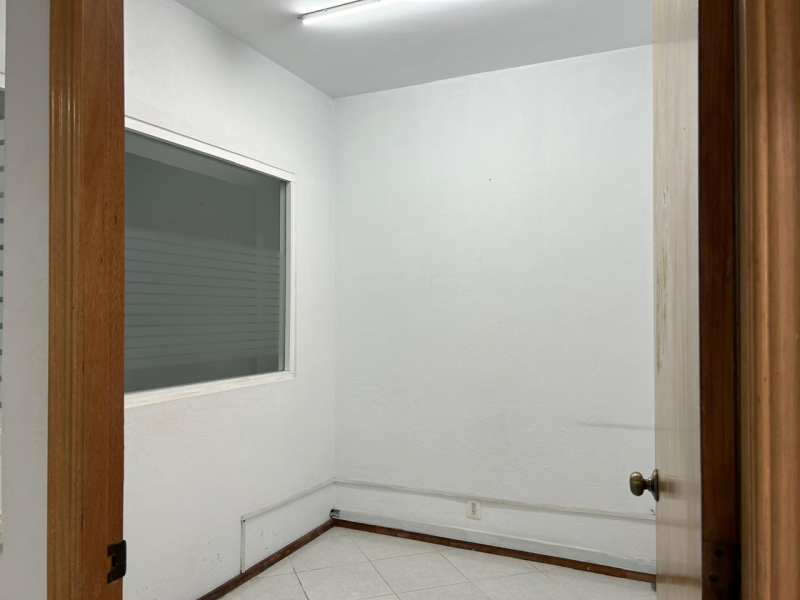 OFICINA EN VENTA EN SANTA ROSALIA