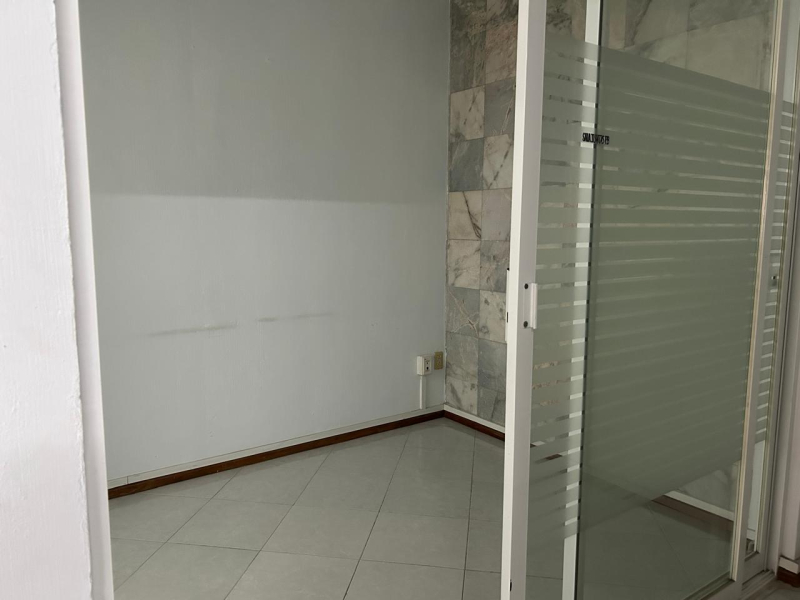 OFICINA EN VENTA EN SANTA ROSALIA
