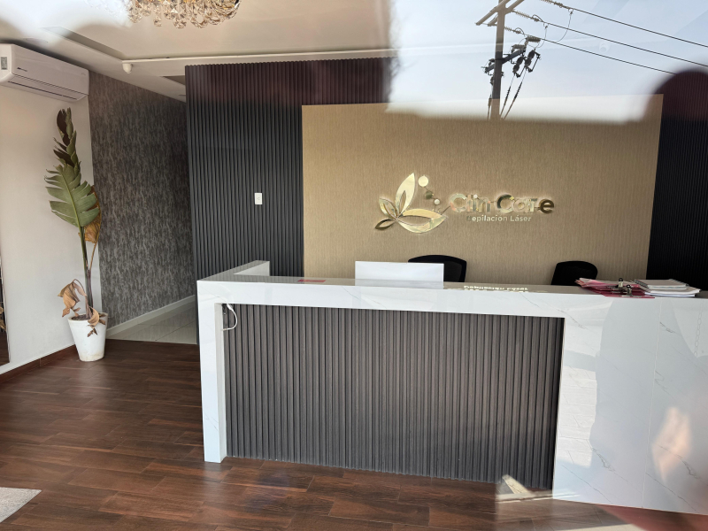 Local Comercial En Renta �?? Plaza Volcanes, Segundo Nivel