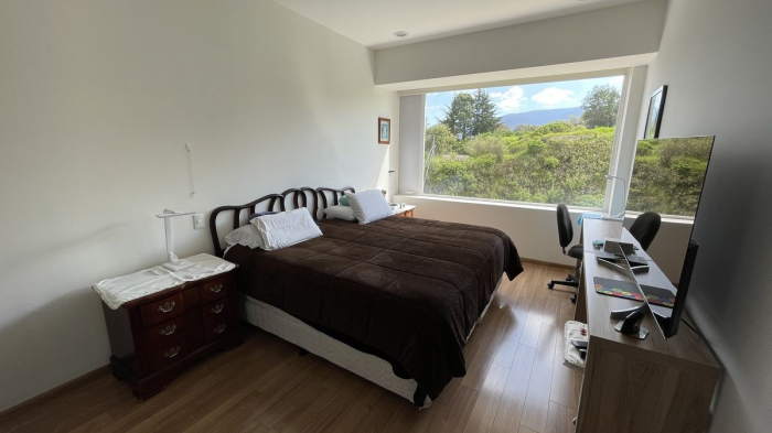 departamento en venta, enfrente al hospital abc de santa fe.