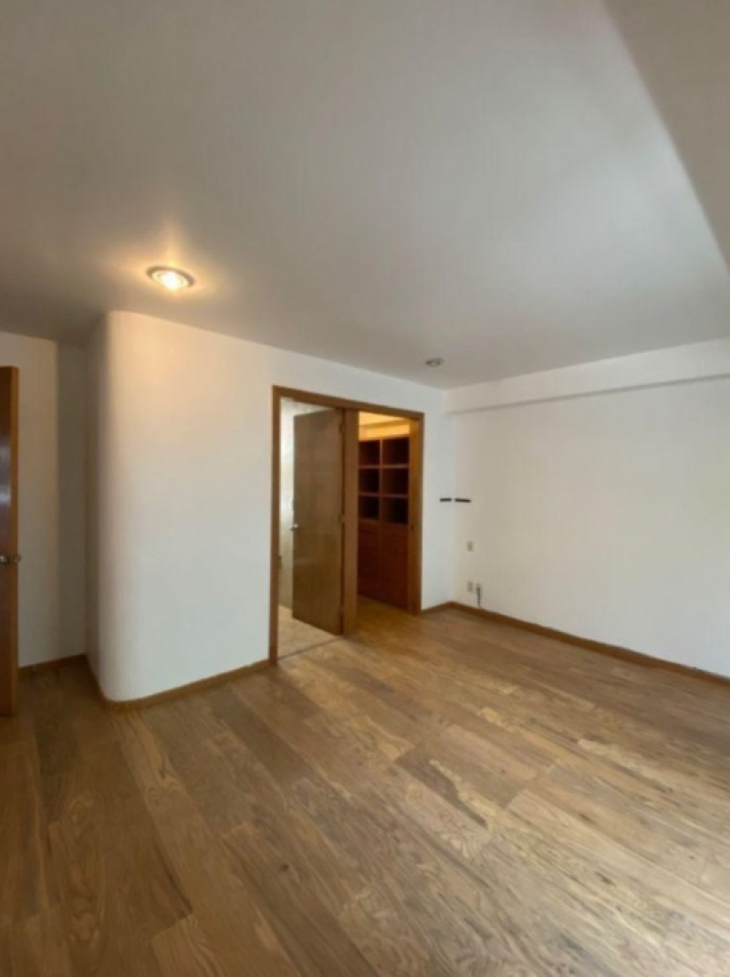 VENTA DEPARTAMENTO EXTERIOR, RÍO SENA, CUAUHT�?MOC