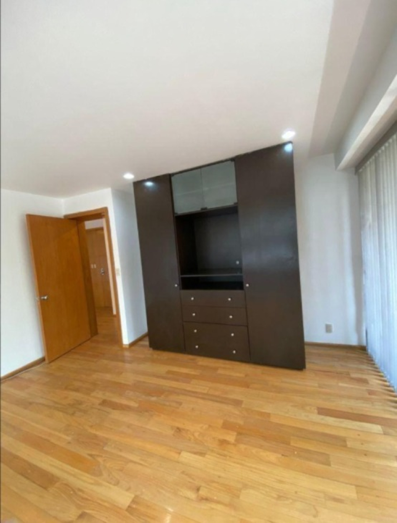 VENTA DEPARTAMENTO EXTERIOR, RÍO SENA, CUAUHT�?MOC