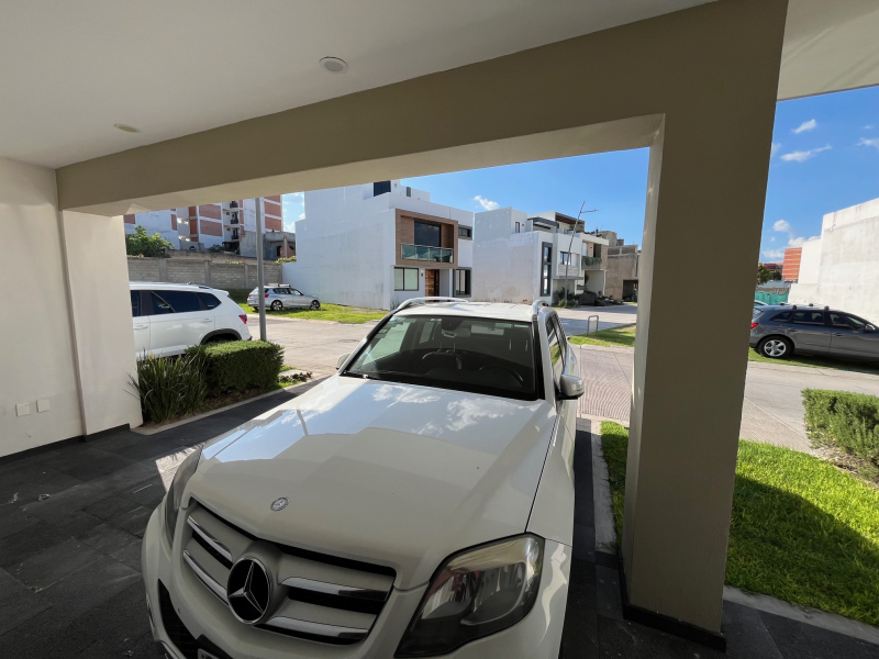 Casa En Condominio En Renta En Parque Metropolitano De Guadalajara
