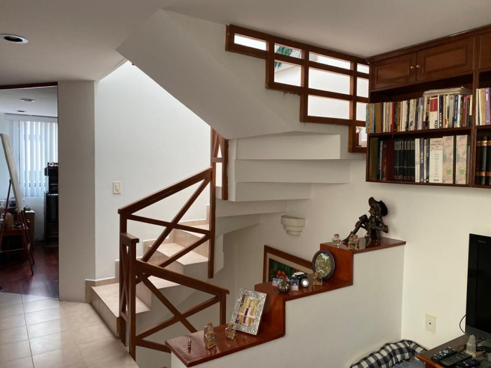 venta casa cerca de  vista hermosa