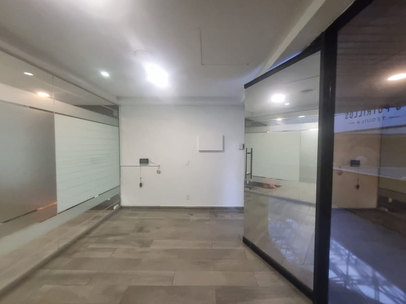 Oficina En Renta En Puerta De Hierro Zapopan