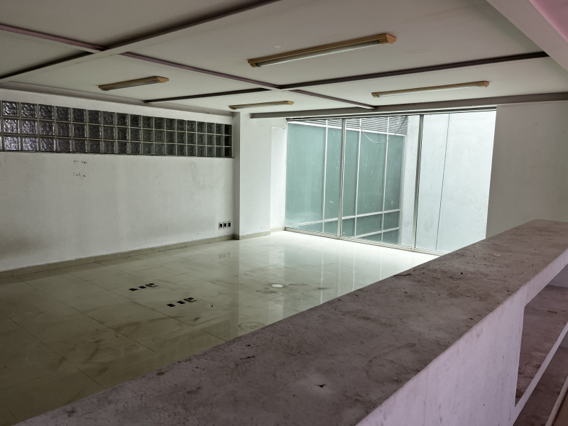 Edificio en Venta en Granada